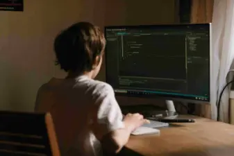 Jurusan Teknik Informatika Belajar Coding?