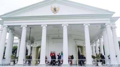 Hubungan Struktural dan Fungsional Pemerintah Pusat dan Daerah - PPKN Kelas 10
