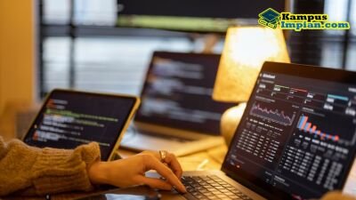 Materi Informatika Kelas 7 Bab 8 Dampak Sosial Informatika