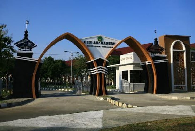 2.Universitas Islam Negeri Ar Raniry Banda Aceh